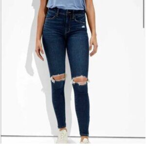 American eagle Ripped High-Waisted Jegging Size 6